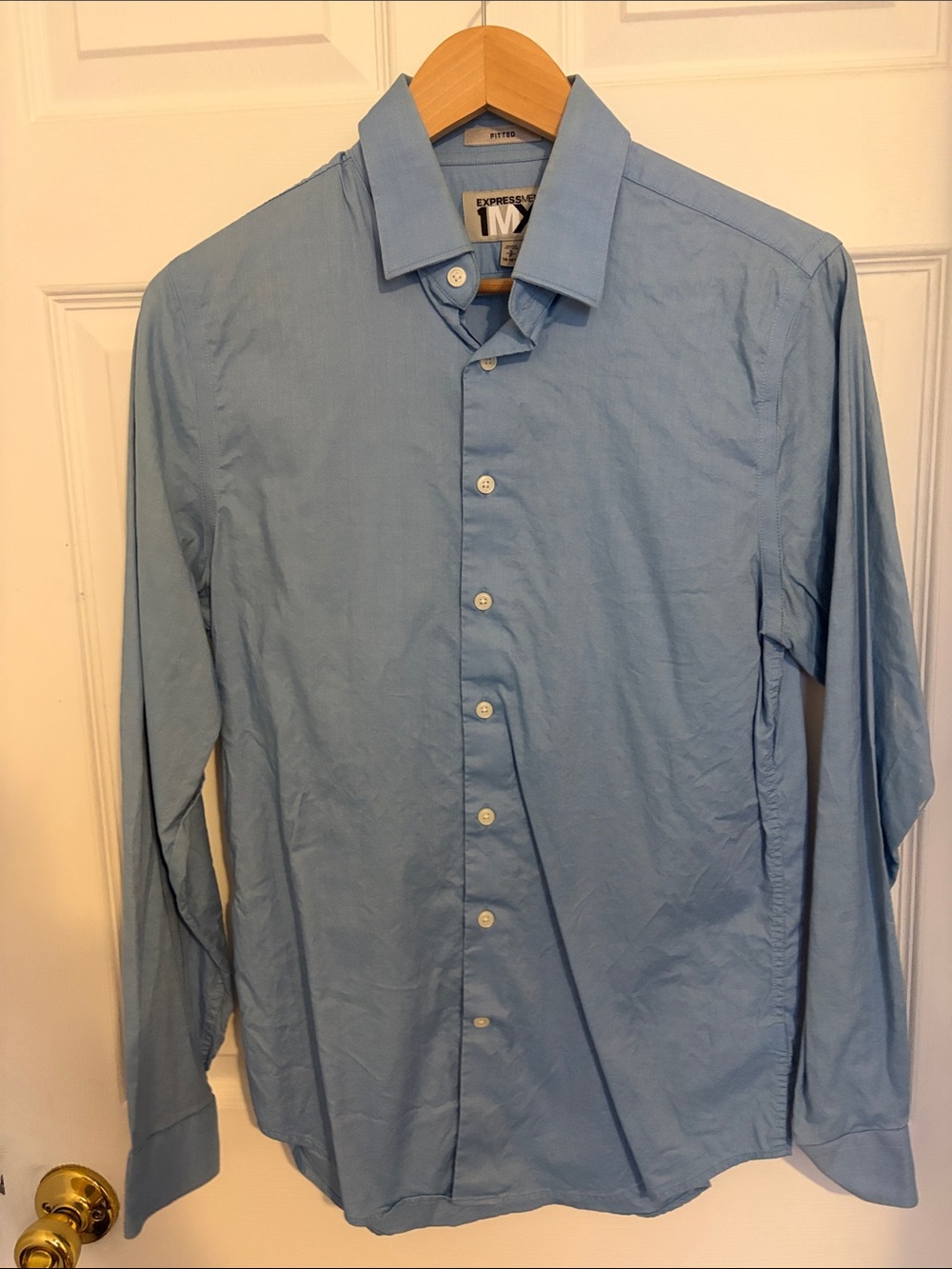 Express Men’s Sky Blue Dress Shirt - Button-Up Collar